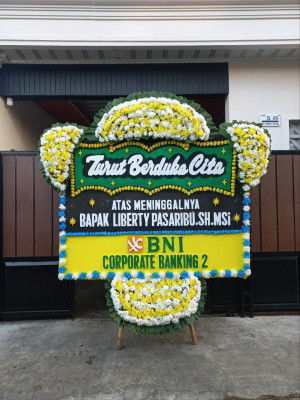 Papan Bunga Duka di Kadipiro